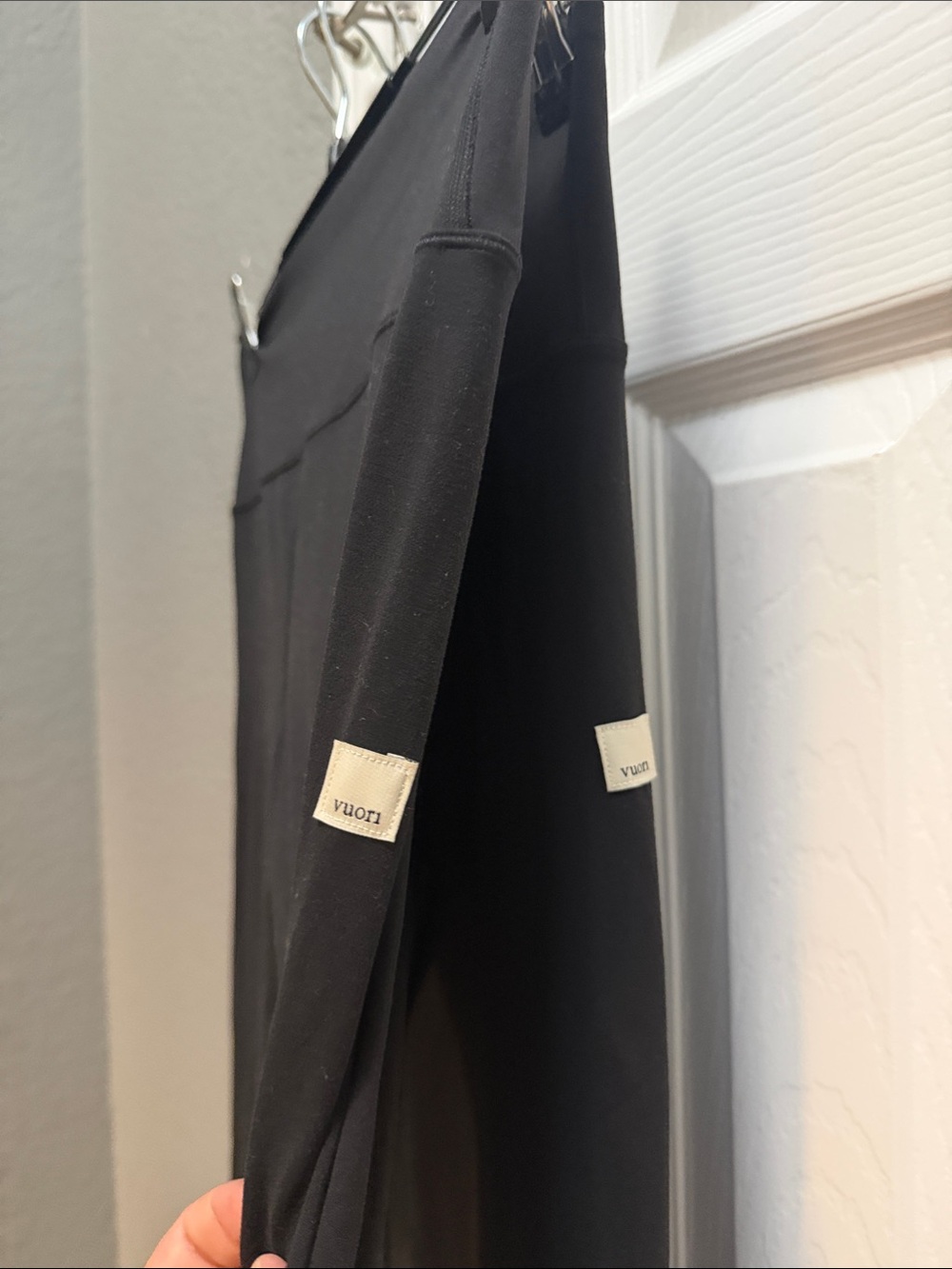 Vuori black all the feels leggings size small - Picture 3 of 4